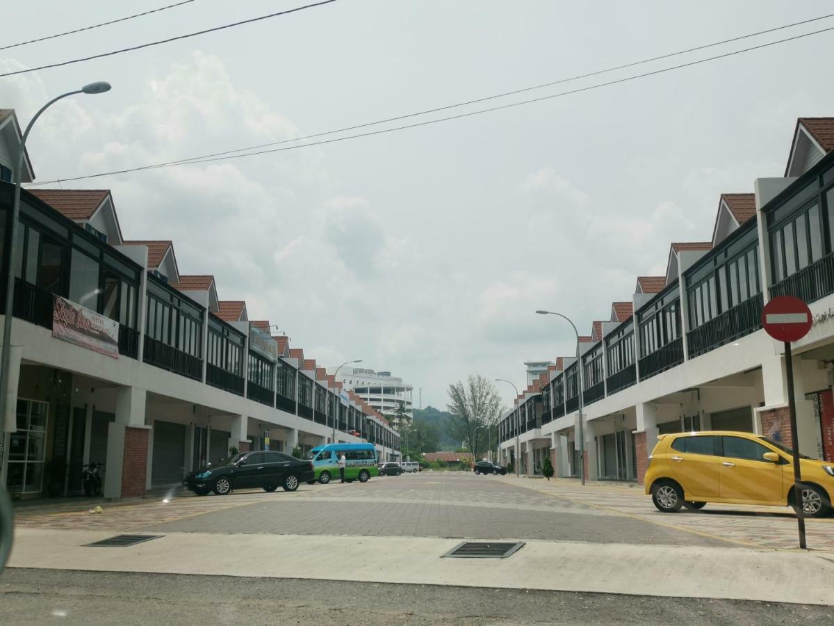 Cozy 3 Bedrooms Apartment Langkawi Kuah Exterior photo